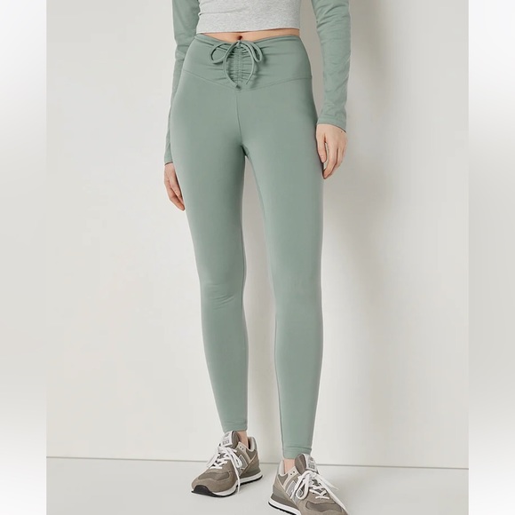 PINK high waist full length ruched V leggings BNWT - Picture 3 of 10